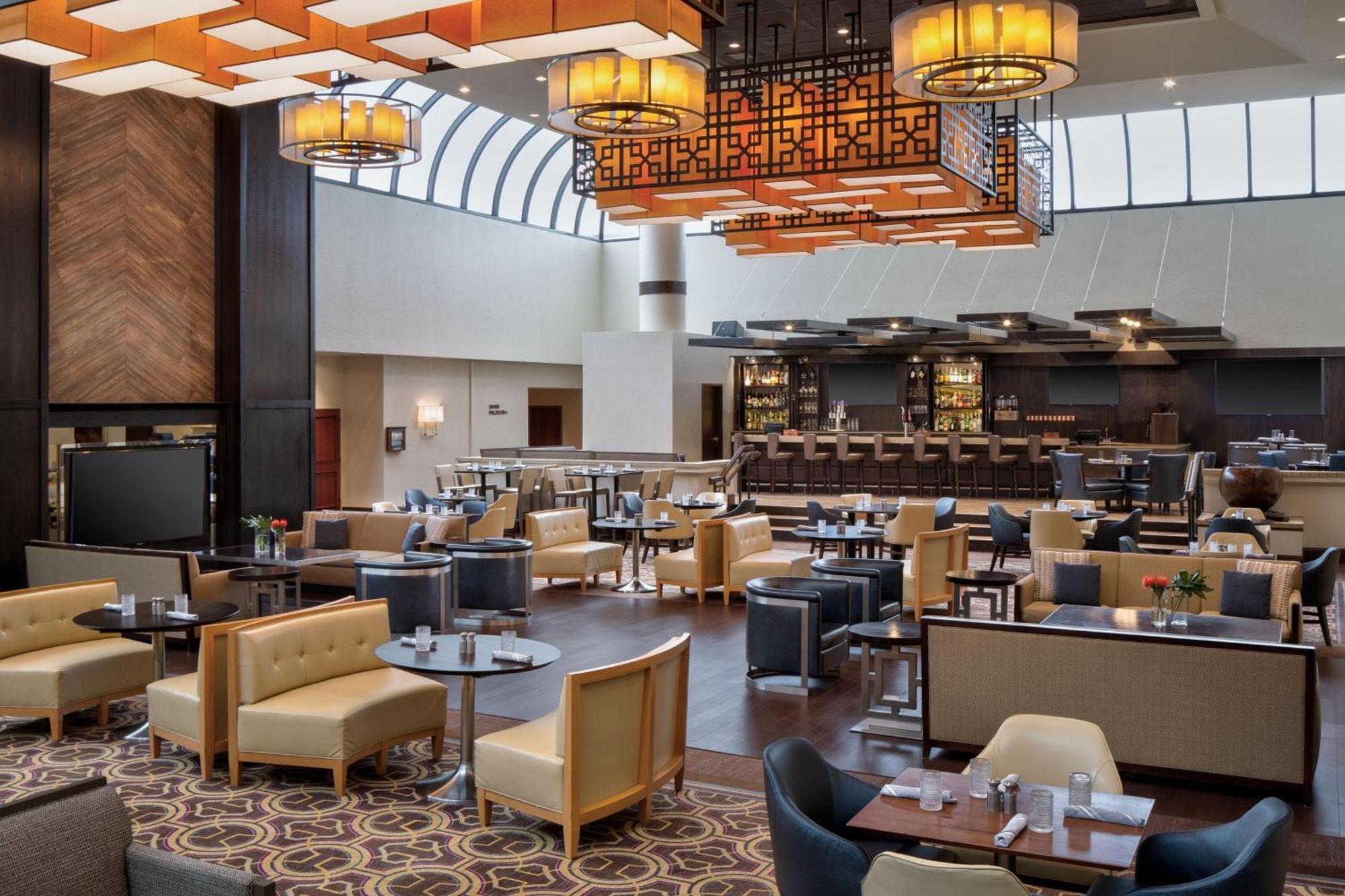 Sheraton Dfw Airport Hotel Irving Extérieur photo